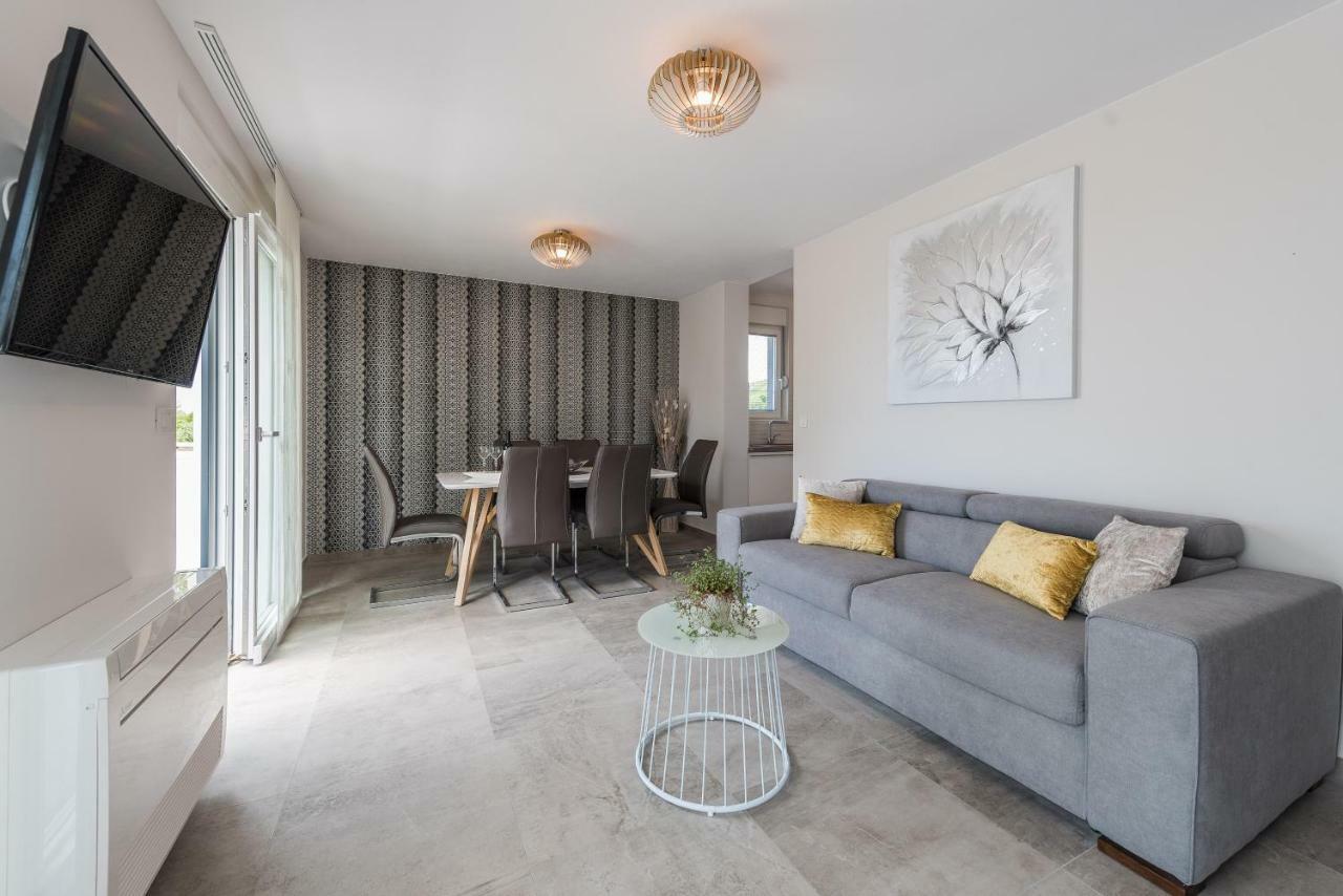 Franica Appartement *